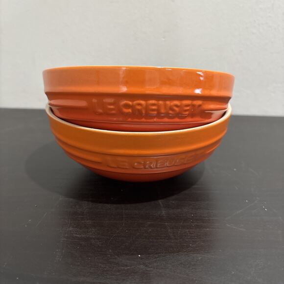 Le Creuset Multi Bowl 15cm 2 pieces 580ml Volcanic Orange Stoneware EUC - Picture 1 of 6